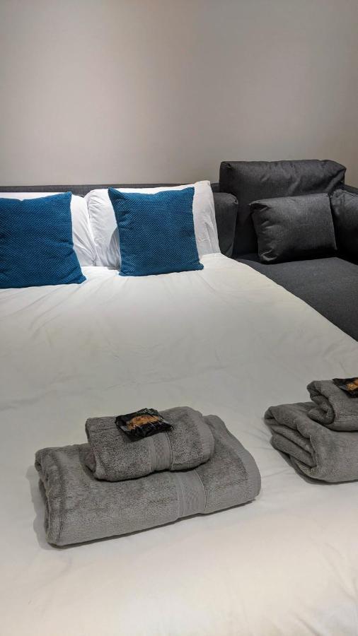 #Huge Master Suite #Self Check In #Very Central!!! 约克 外观 照片